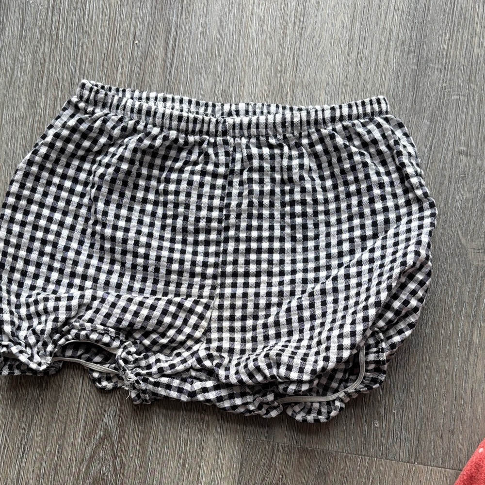 Set of Three Baby Bloomers - Red, Blue, and Black Checkered Size 3-6 months - Picture 5 of 10